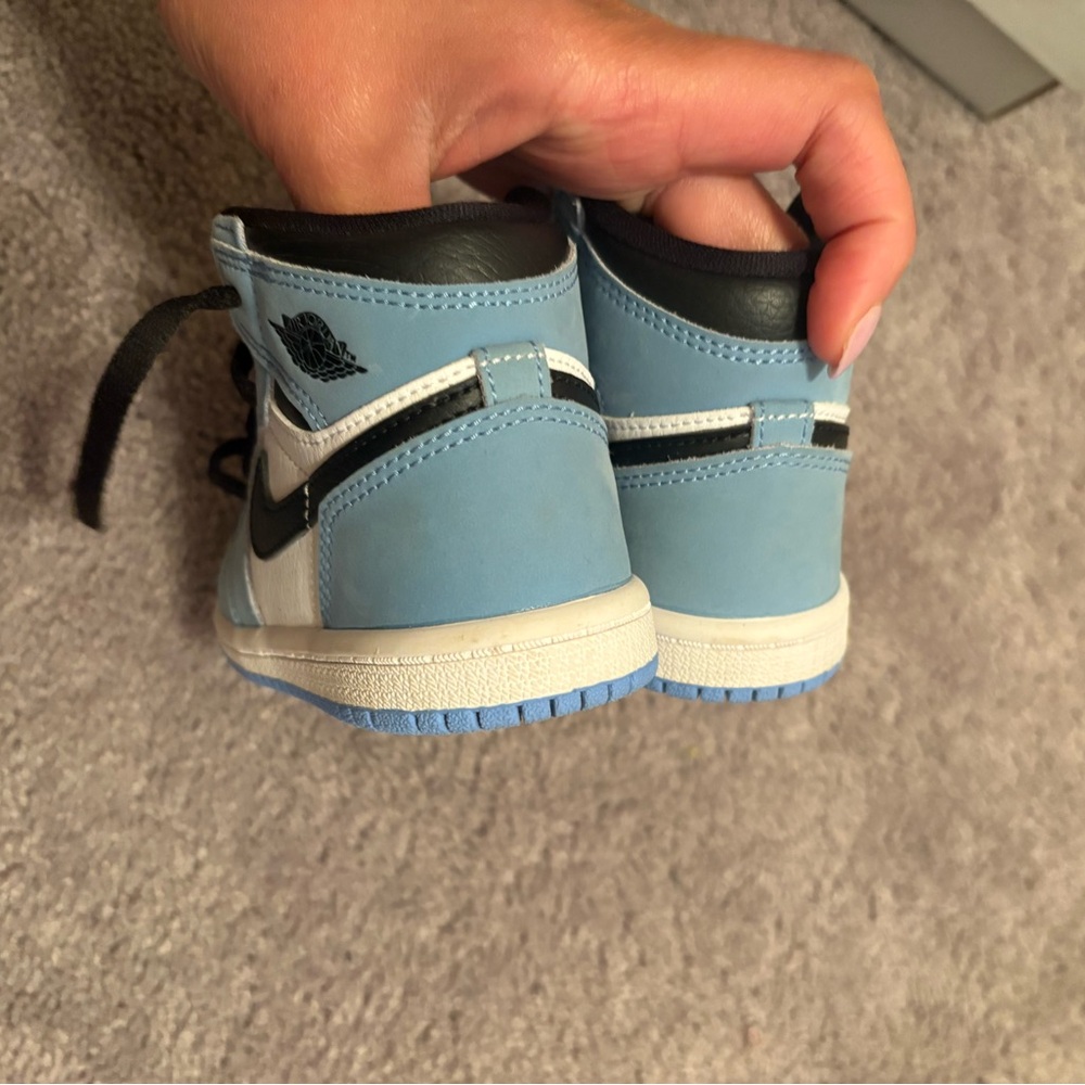 Kids High-Top Jordan 1 - Light Blue / White / Black 7c - Picture 8 of 8